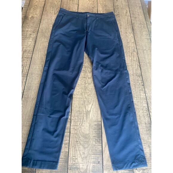 Lululemon slim warp commission men’s pants - Picture 3 of 4